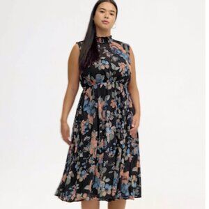 Clip Dot Mock Neck Midi Dress